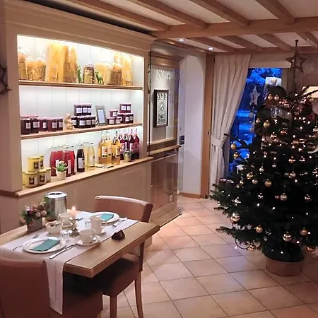 Hotel Eifelland 4*